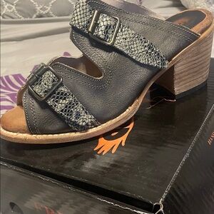 Freebird Women's Caprice Leather Sandals 10 New